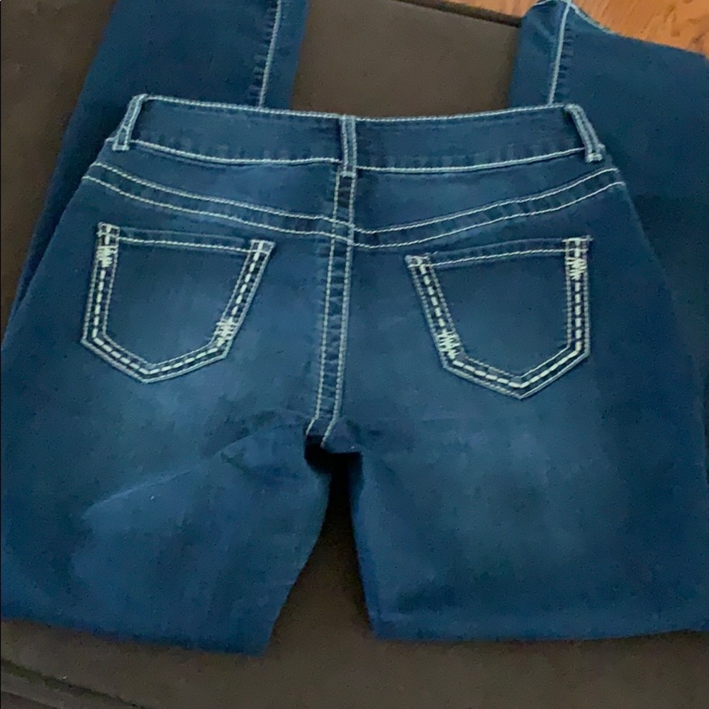 Jeans - Picture 2 of 4